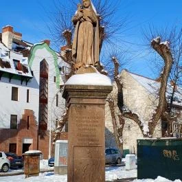 Mária-szobor Szolnok - Egyéb