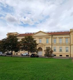 Megyeháza