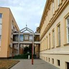 Megyeháza Szolnok - Külső kép