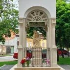 Merengő Krisztus Szolnok - Egyéb