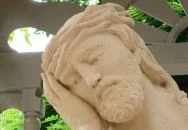 Merengő Krisztus Szolnok