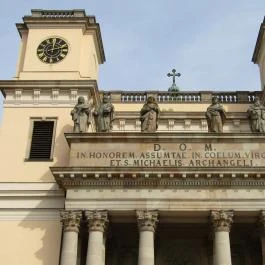 Váci Nagyboldogasszony-székesegyház Vác - Egyéb