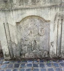 Nepomuki Szent János-szobor