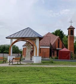 Nepomuki Szent János-szobor