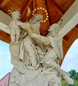 Nepomuki Szent János-szobor