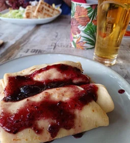 New York Café & Bistro