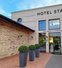 Pipacs étterem - Hotel Stáció étterme