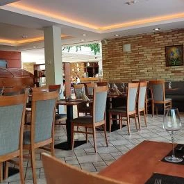 Pipacs étterem - Hotel Stáció étterme, Vecsés - Egyéb