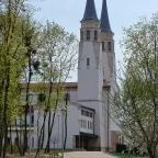 Premontrei Apátság Szent Ágoston temploma Gödöllő - Külső kép