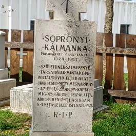 Premontrei temető Gödöllő - Külső kép