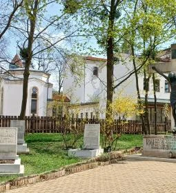 22. legjobb látnivaló: Premontrei temető