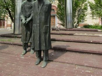 Professzorok szoborkompozíció Debrecen