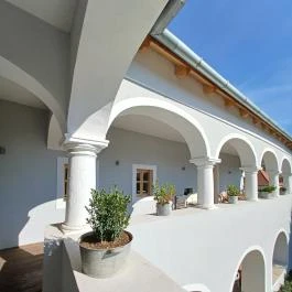 Rabbiház Mád - Egyéb