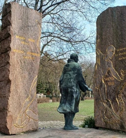 Raoul Wallenberg-szobor