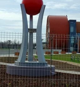 Sámándob Kultúrközpont