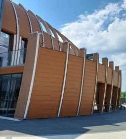 Sámándob Kultúrközpont