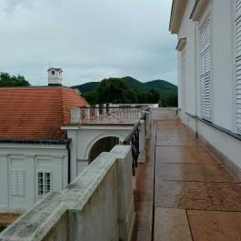 Sándor-Metternich-kastély, Bajna - Egyéb