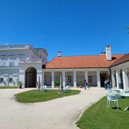 Sándor-Metternich-kastély, Bajna - Egyéb