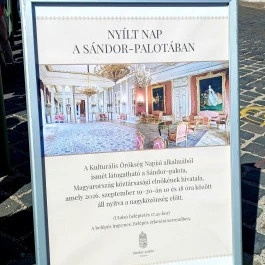 Sándor-palota Budapest - Külső kép