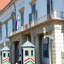 Sándor-palota Budapest - Külső kép
