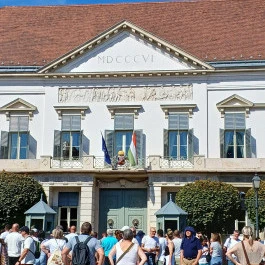 Sándor-palota Budapest - Külső kép