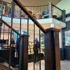 Starbucks - WestEnd City Center Budapest - Belső