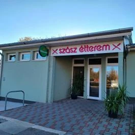 Szász étterem, Újszász - Egyéb