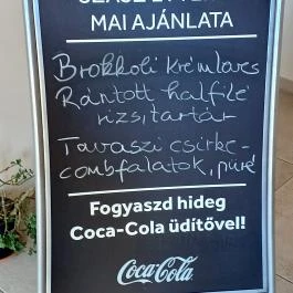 Szász étterem, Újszász - Egyéb