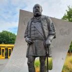 Széll Kálmán szobra Budapest - Külső kép
