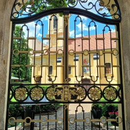 Szent György nagyvértanú szerb ortodox templom Budapest - Külső kép