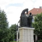 Szent István király lovasszobra Gyöngyös - Egyéb