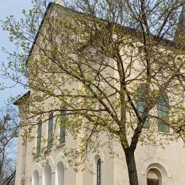 Szent István király-templom, Újszász - Külső kép