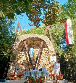 Szent István Római Katolikus Templom