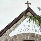 Szent Kereszt felmagasztalása kápolna Verőce - Külső kép