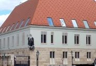 Szent Mihály arkangyal szobra Budapest