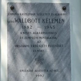Szirmay-Waldbott Kastély , Tolcsva - Külső kép