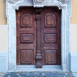 Szolnok Belvárosi Szentháromság templom, Szolnok - Egyéb