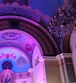 Szűz Mária Szent Neve katolikus templom