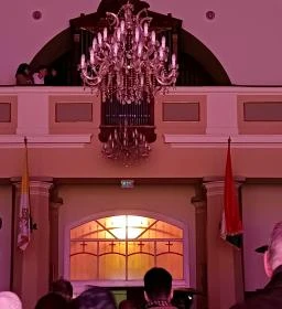 Szűz Mária Szent Neve katolikus templom