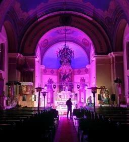 Szűz Mária Szent Neve katolikus templom