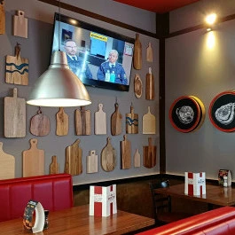 Ribster American Bar & Grill - WestEnd, Budapest - Belső