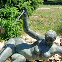 Tisza-szobor, Martf? - Külső kép