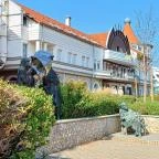 Várakozók szobra Siófok Siófok - Egyéb