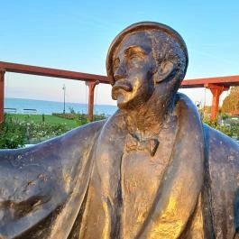 Varga Imre szobra Siófok - Egyéb