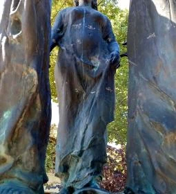 Városalapítók szobra