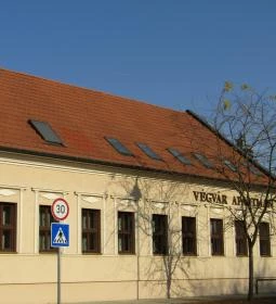 Végvár Apartman