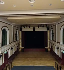 Vigadó Kulturális Központ