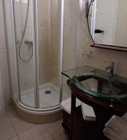 Villa Hotel & Krúdy Étterem