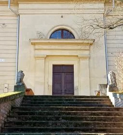 Wenckheim kripta és kápolna