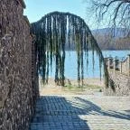 Ybl Miklós szobra Verőce - Külső kép